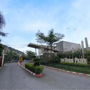 Gerbang The Royal Park Karawaci
